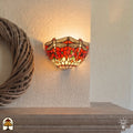 Tiffany wandlamp Libellula Rossa – rode libellenpatroon verlicht