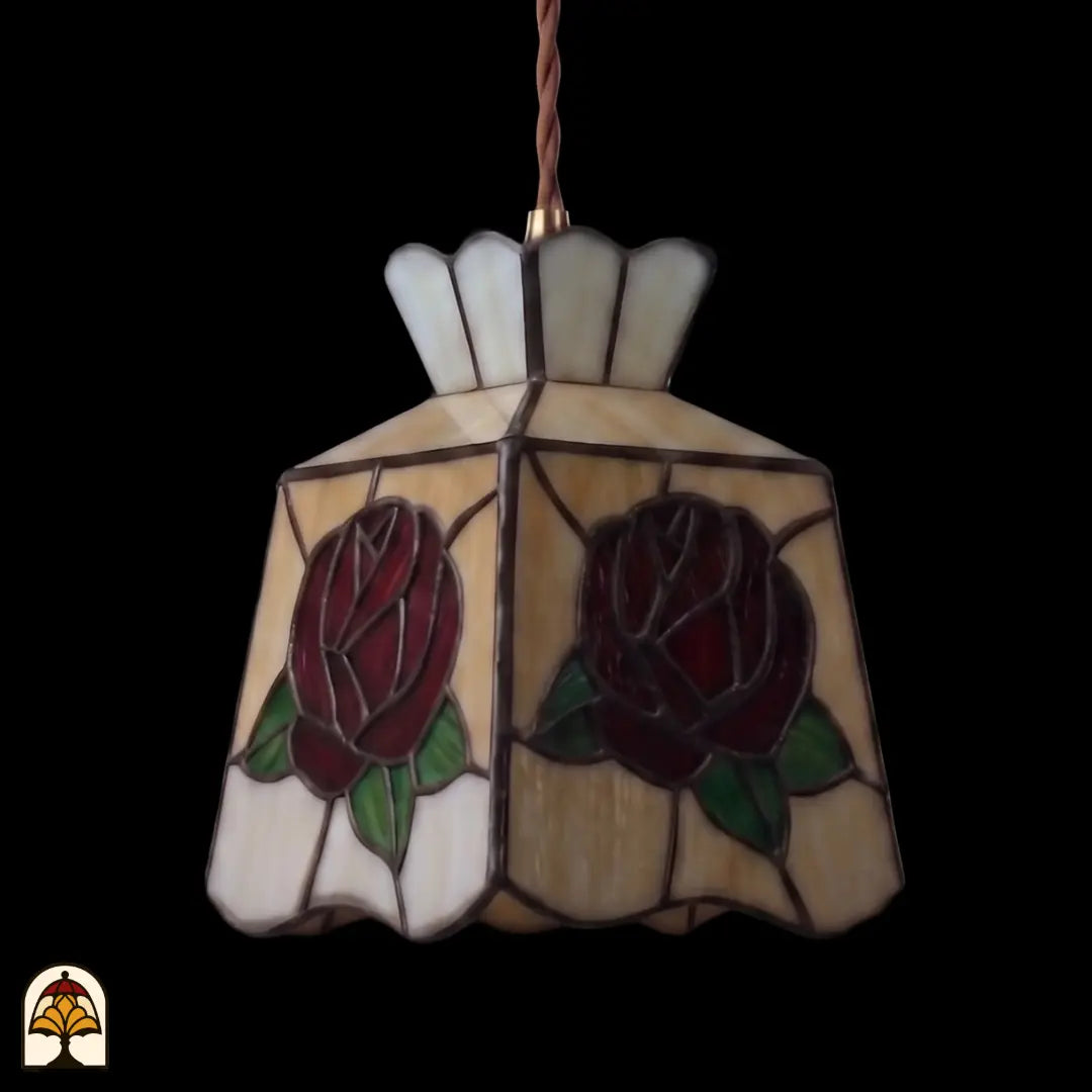 Tiffany hanglamp Rosa Romantica onverlicht – crème kap met rode rozen in daglichtkleuren